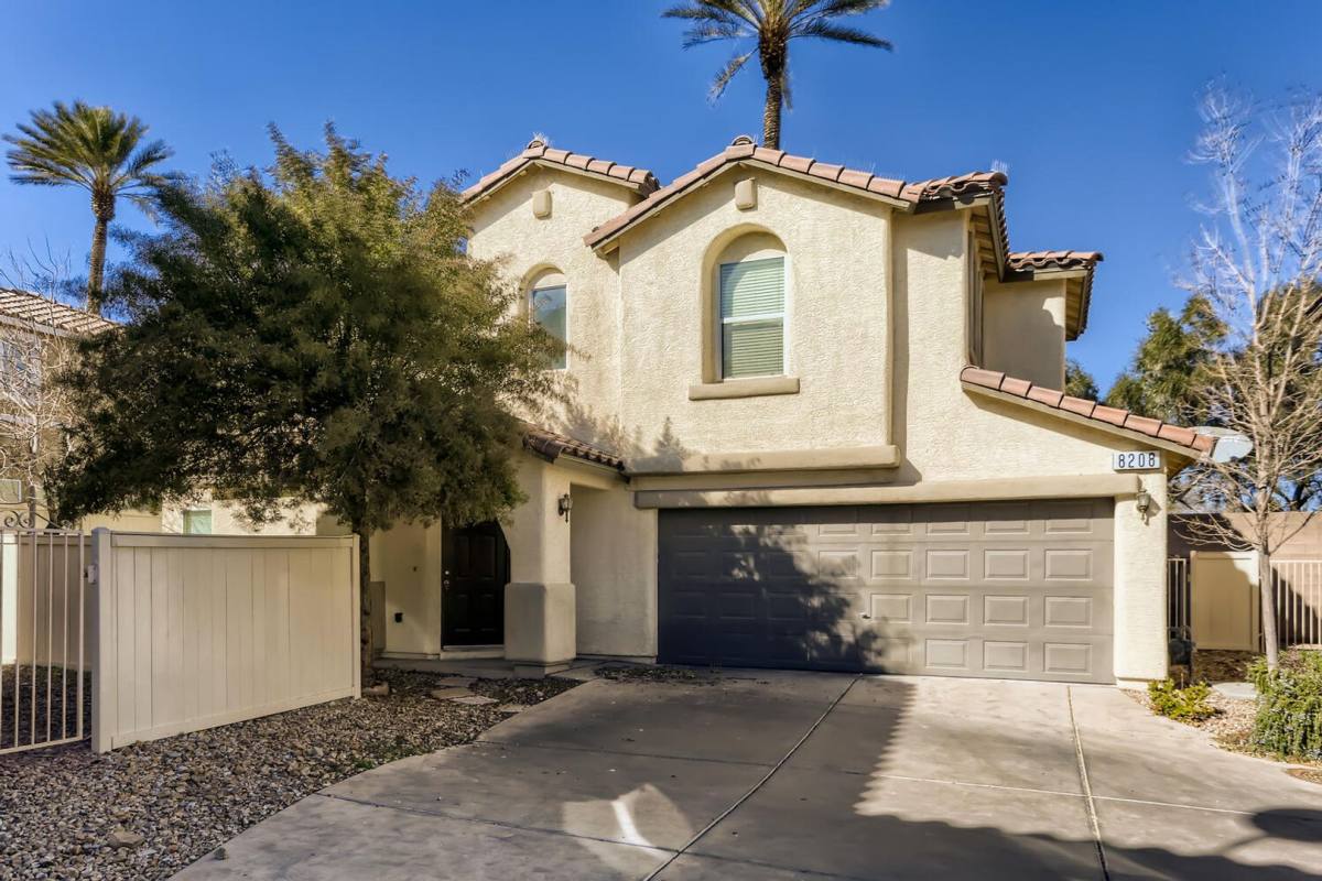 House for rent at 8208 Wildwood Glen Dr, Las Vegas, NV 89131