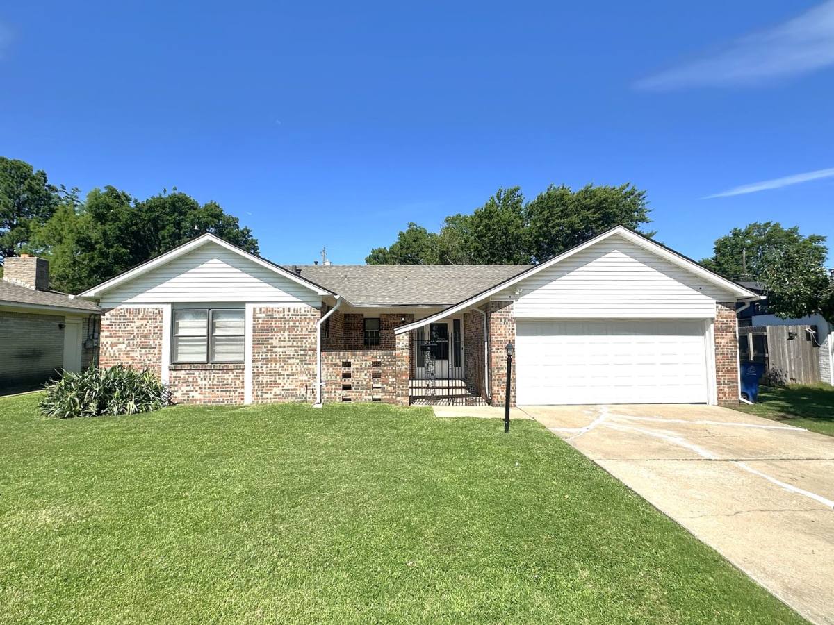 House for rent at 3320 S 82nd E Ave, Tulsa, OK 74145
