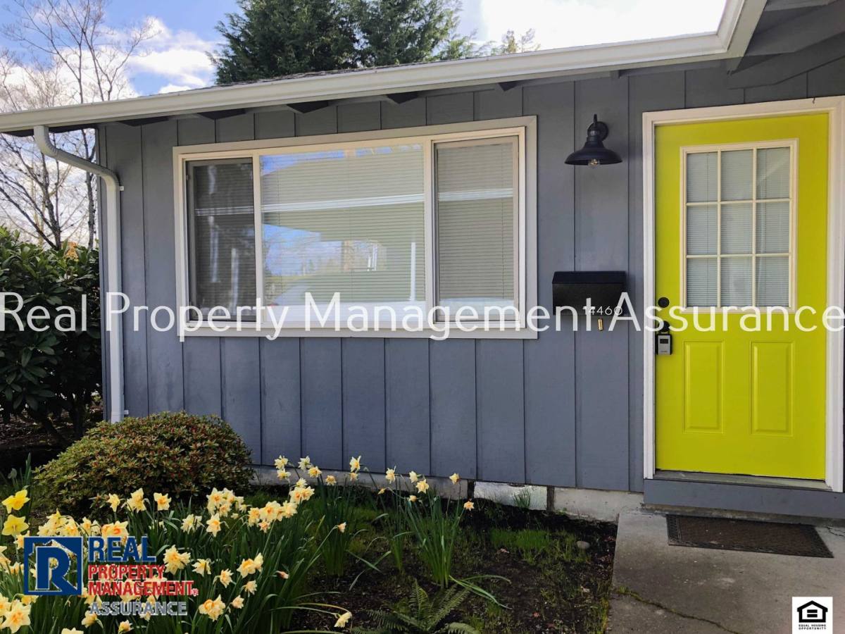House for rent at 14460 SW 20th St, Beaverton, OR 97008