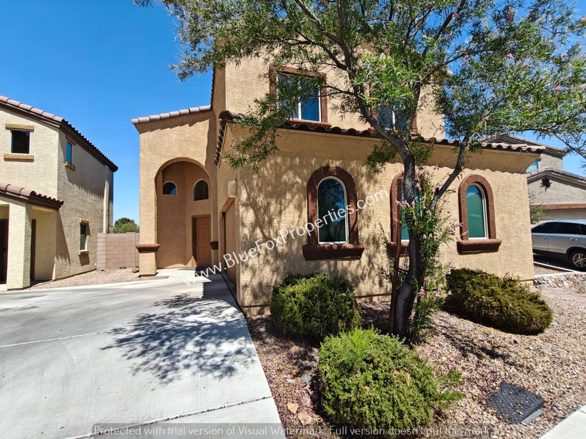 House for rent at 8924 E Abrams Loop, Tucson, AZ 85710