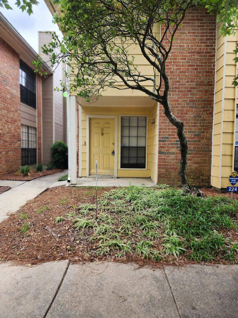 House for rent at 224 Bracewell Dr, Baton Rouge, LA 70815