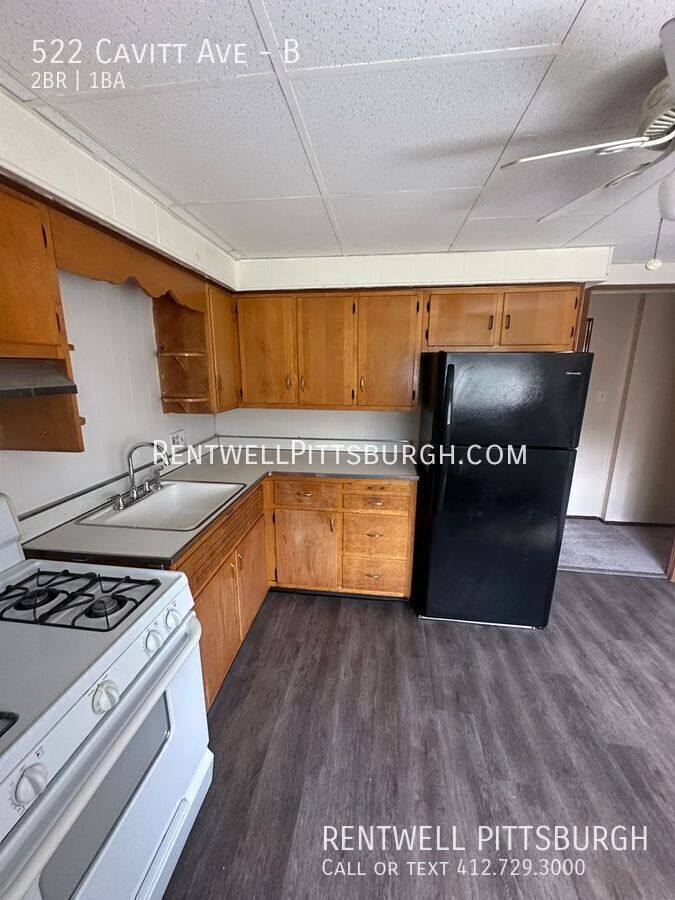 Apartment for rent at 522 Cavitt Ave #B, Trafford, PA 15085