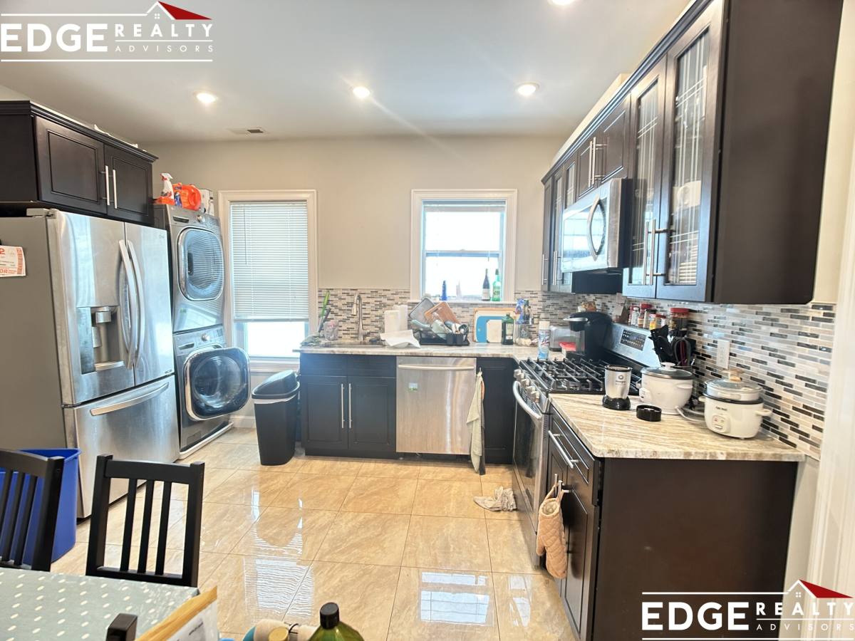 Apartment for rent at 83 Newbury St, Somerville, MA 02144
