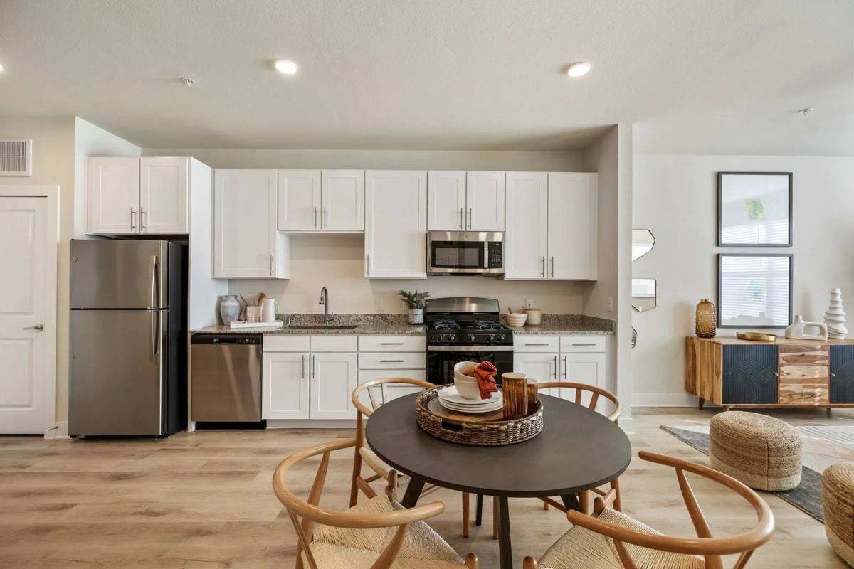 Apartment for rent at 13611 Perry Rd, Houston, TX 77070