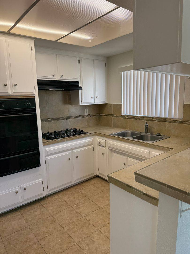 Apartment for rent at 850 Eucalyptus Ave, Vista, CA 92084