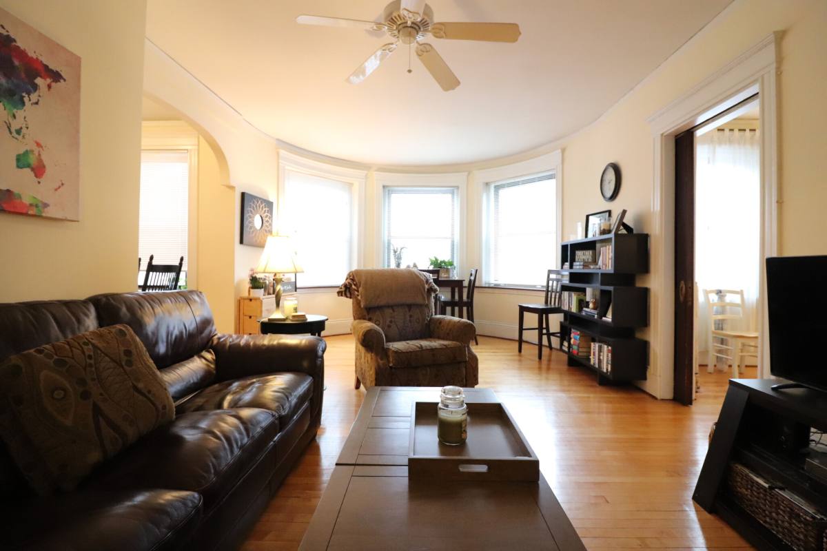 Apartment for rent at 1100 Beacon St #1A, Brookline, MA 02446
