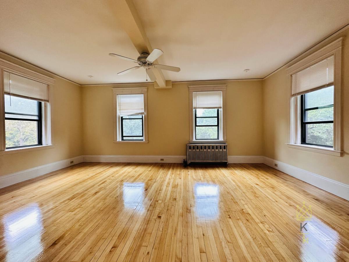 Apartment for rent at 1100 Beacon St #3B, Brookline, MA 02446