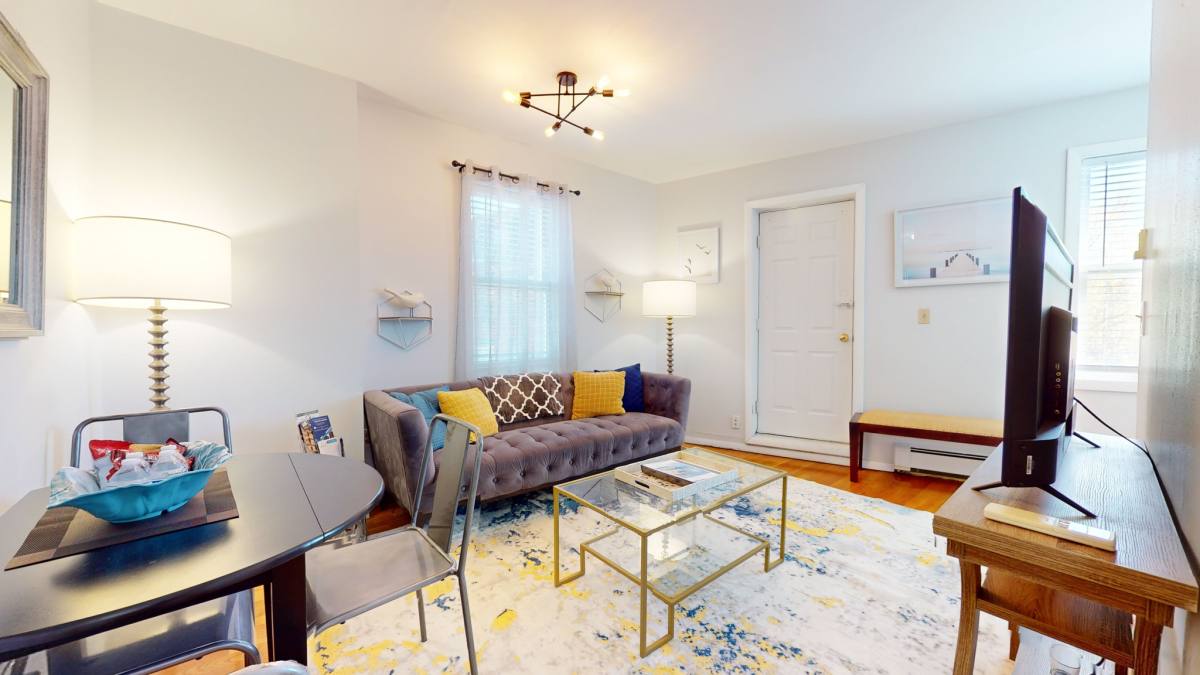 Apartment for rent at 1004 Tremont St #2, Roxbury Crossing, MA 02120