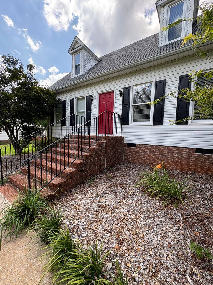 House for rent at 599 Sheriff Mill Rd, Easley, SC 29642
