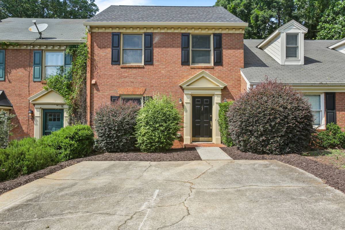 Townhouse for rent at 460 Forestgate Court, Atlanta, GA 30350