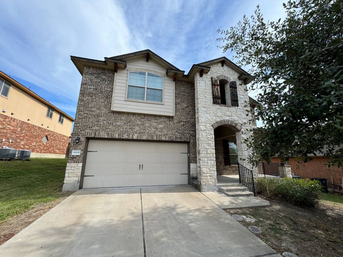 House for rent at 6908 Osbaldo Dr, Killeen, TX 76542