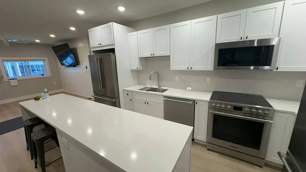Apartment for rent at 741 Broadway #1, Somerville, MA 02144