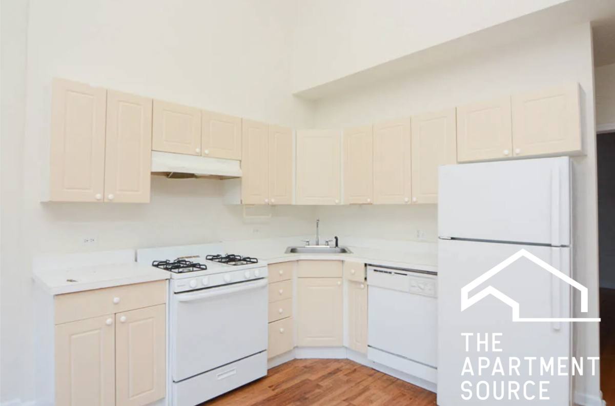 Apartment for rent at 917 W Dakin St #202, Chicago, IL 60613