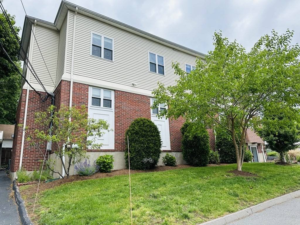 Apartment for rent at 909 Hancock #1, Quincy, MA 02170