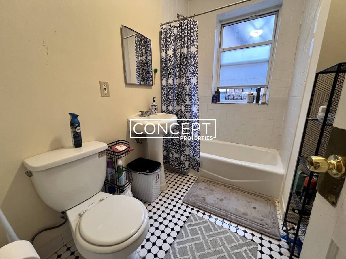 133A Peterborough #15CP, Boston, MA 02215