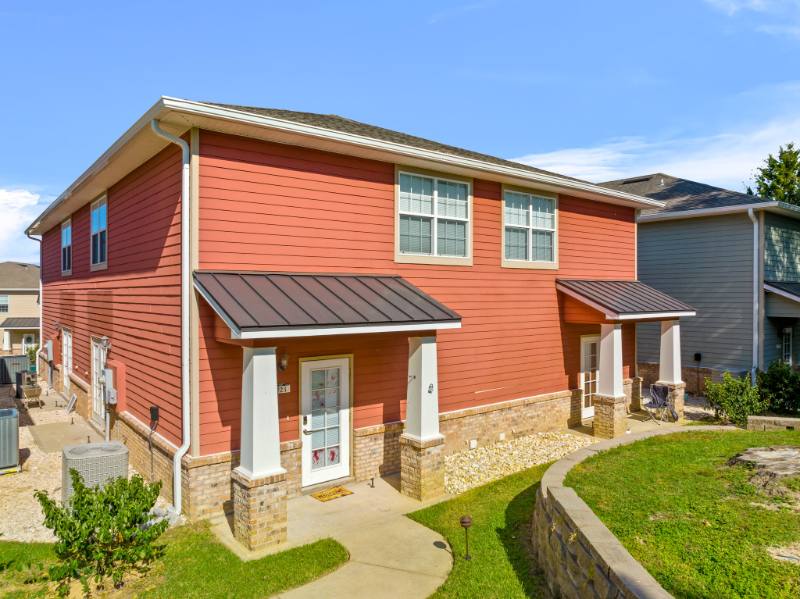 Townhouse for rent at 721 Arbor Lake Dr, Crestview, FL 32536