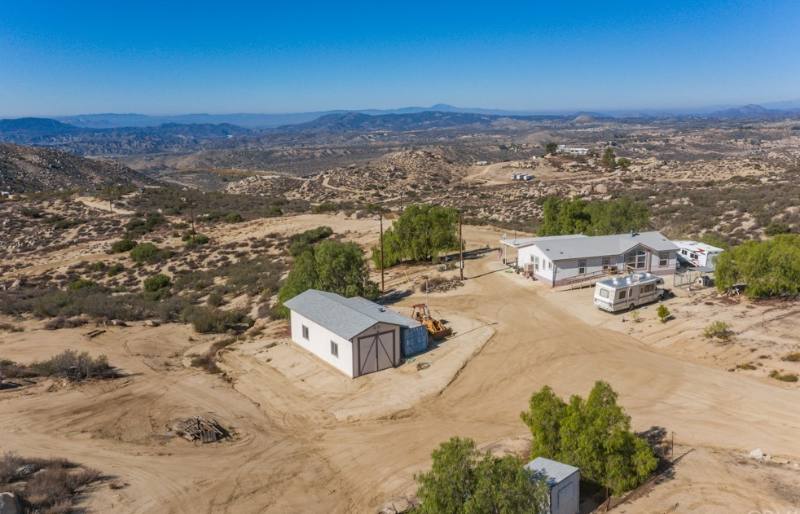 House for rent at 43845 Golden Hills Dr, Aguanga, CA 92536