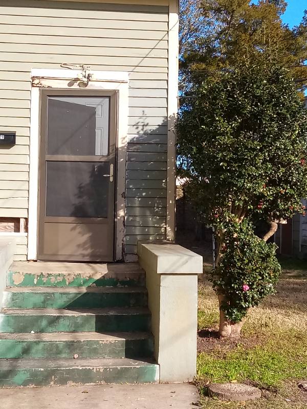 House for rent at 621 Lafayette St, Lafayette, LA 70501
