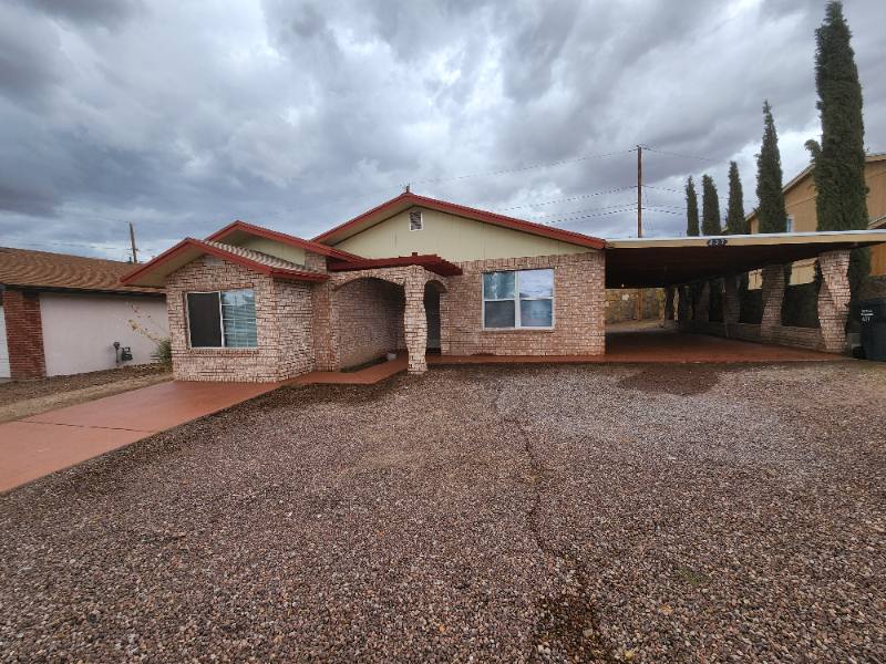 House for rent at 437 Sunset Hills Dr, El Paso, TX 79928