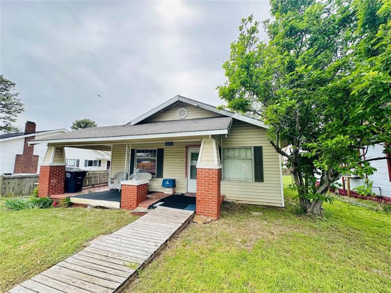 House for rent at 1204 N Beard Ave, Shawnee, OK 74801