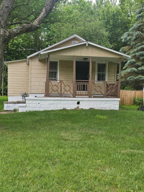 House for rent at 1957 Hatch Ave, Benton Harbor, MI 49022