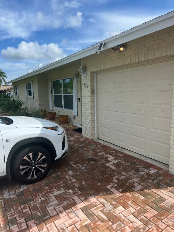 House for rent at 1 Alcazar St, West Palm Beach, FL 33411