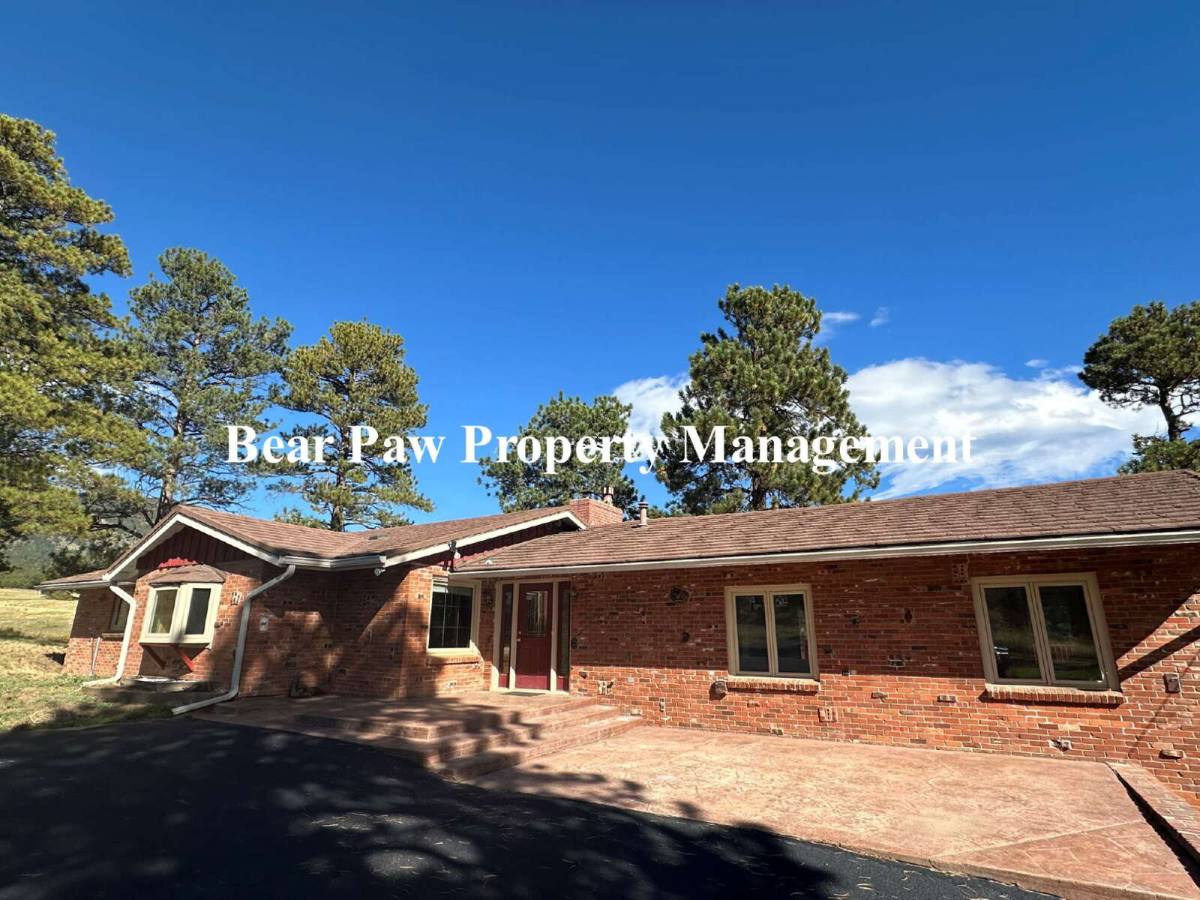 House for rent at 2975 Bergen Peak Dr, Evergreen, CO 80439