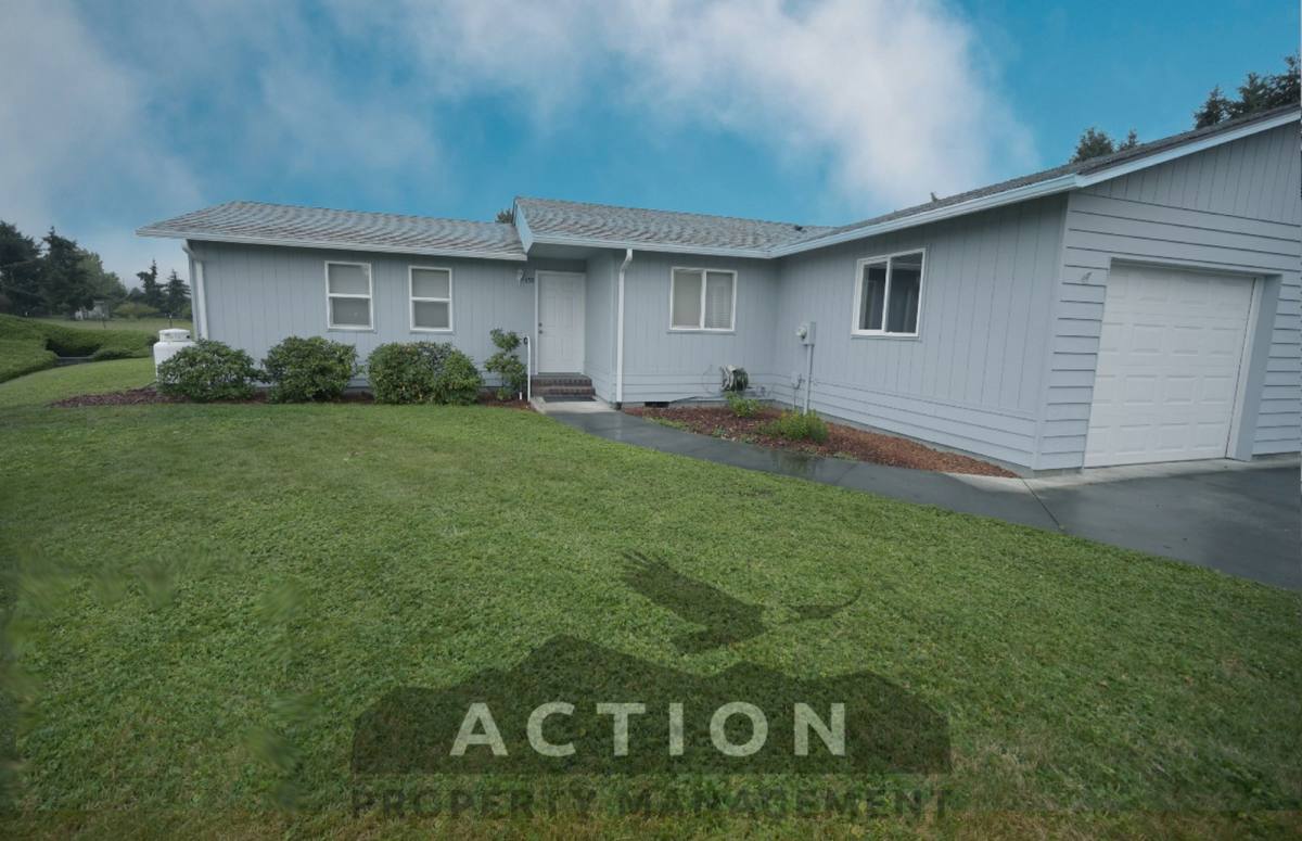 Condo for rent at 152 Trowbridge Court, Sequim, WA 98382