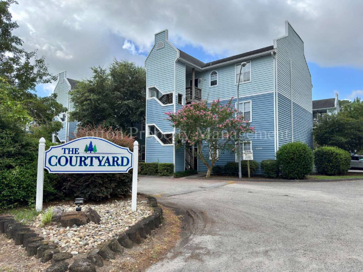 Condo for rent at 4240 Wilshire Blvd #E-202, Wilmington, NC 28403