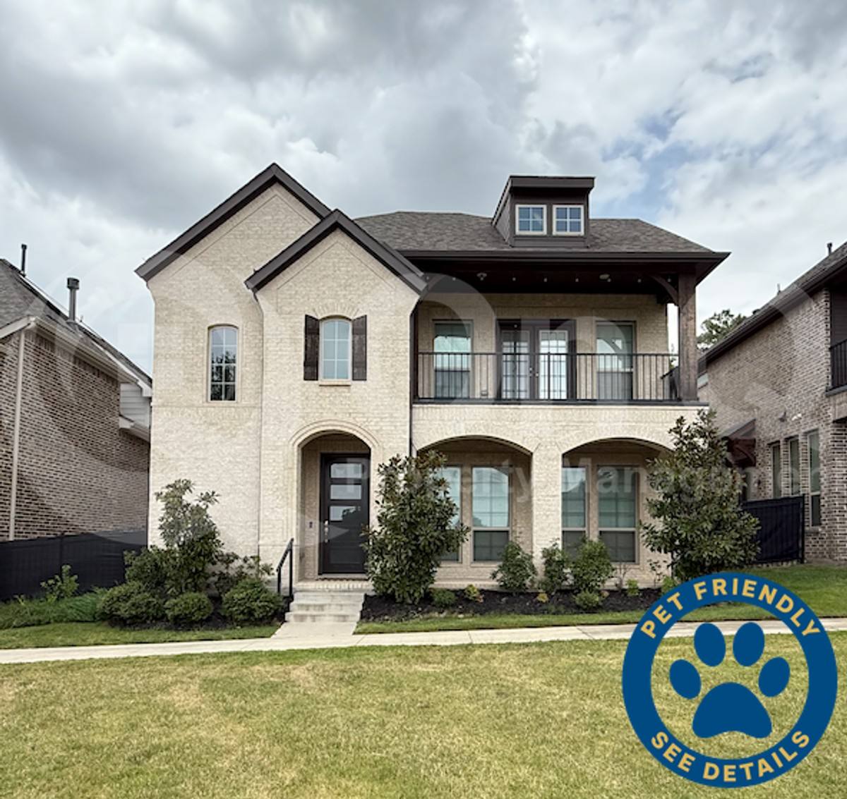 House for rent at 732 Patriot Lane, Irving, TX 75060