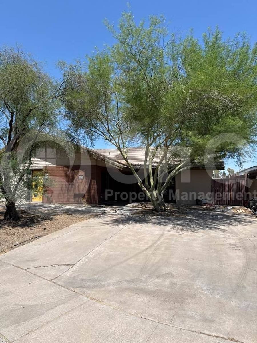 House for rent at 3907 S Farmer Ave, Tempe, AZ 85282