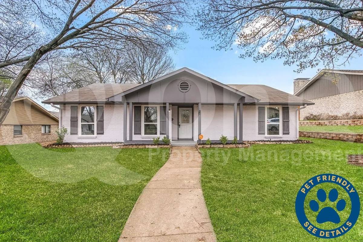 House for rent at 306 Wildbriar Dr, Garland, TX 75043