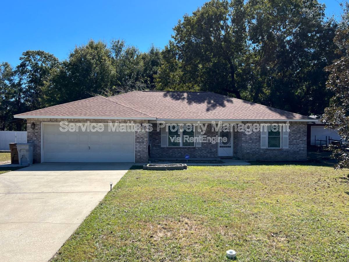 House for rent at 4925 Hyatt Lane, Milton, FL 32571