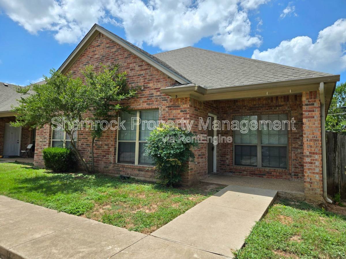 Apartment for rent at 2109 Columbus Ave #D, Waco, TX 76701