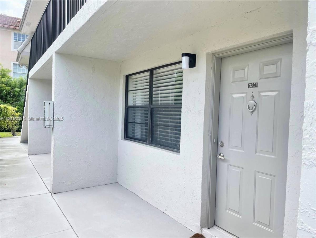 Condo for rent at 3231 NW 102nd Terrace, Coral Springs, FL 33065