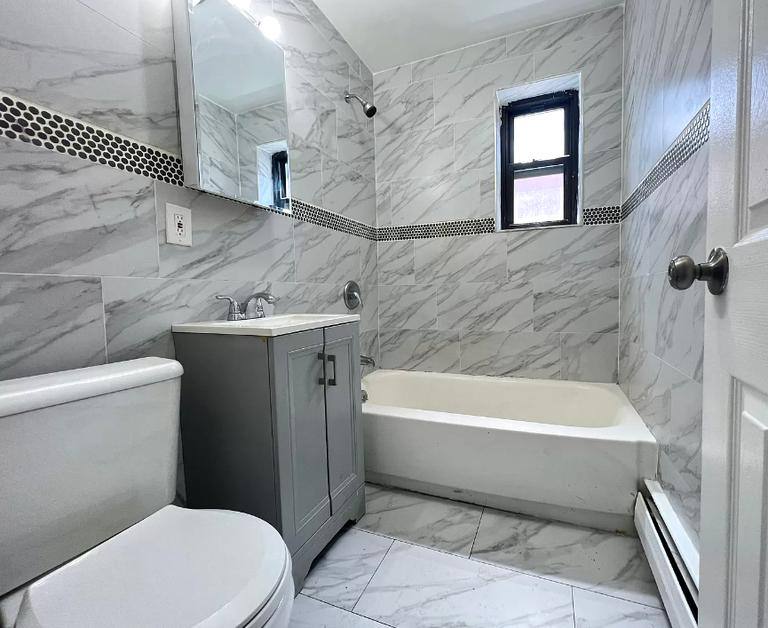 Apartment for rent at 130 Chancellor Ave #5A, Newark, NJ 07112