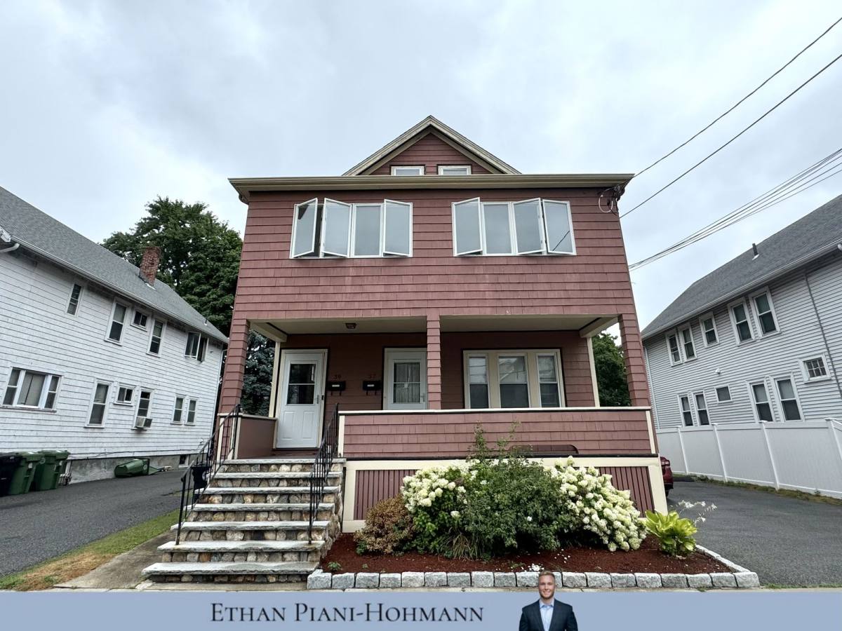Apartment for rent at 37 Keenan St, Watertown, MA 02472