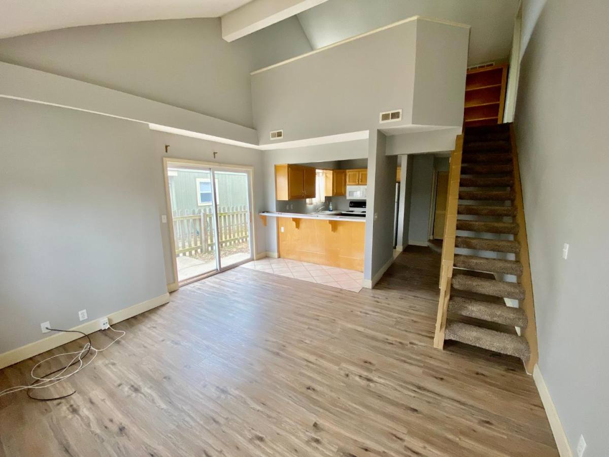 Townhouse for rent at 2515 Morningside Dr, Lawrence, KS 66047