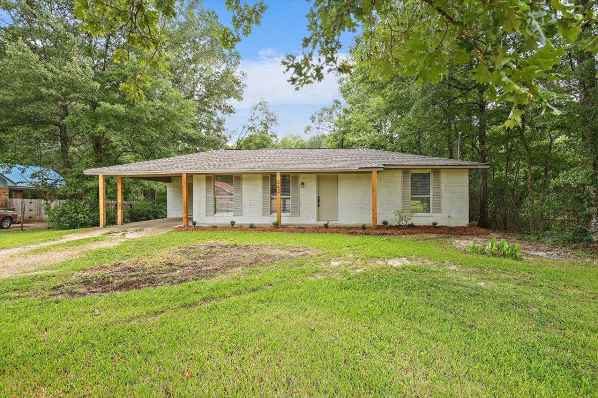 House for rent at 642 Sweetgum St, Pearl, MS 39208