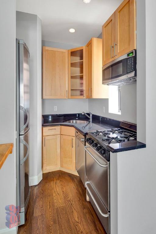 Apartment for rent at 330 E 6th St #10, New York, NY 10003