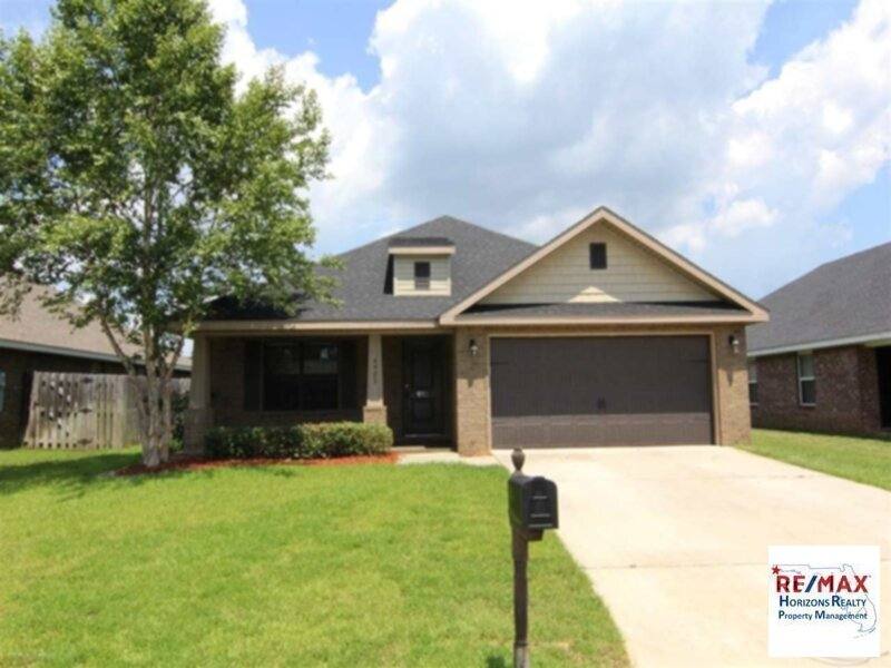 House for rent at 4923 Makenna Circle, Milton, FL 32571