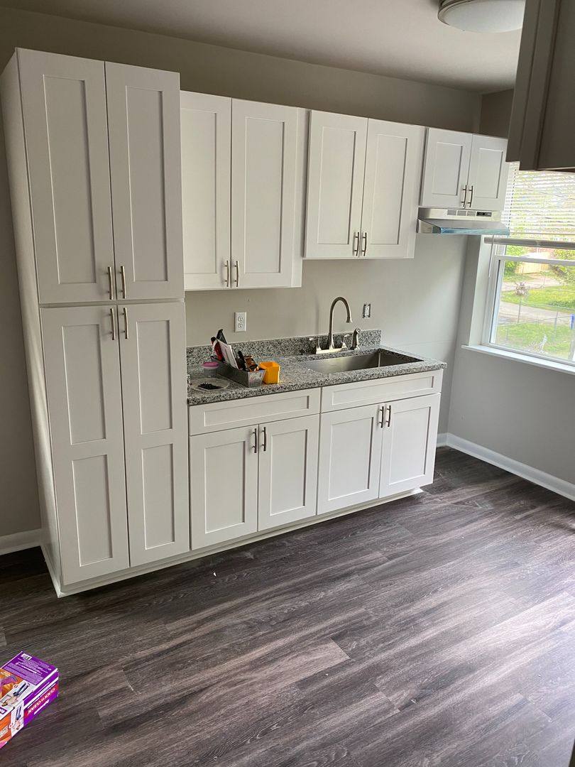 Apartment for rent at 1832 Lakeview Ave, Richmond, VA 23220