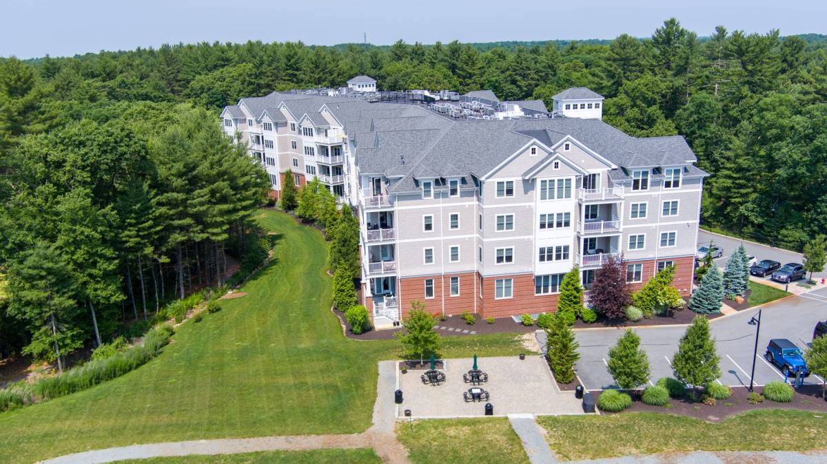 Apartment for rent at 11 Roosevelt, South Easton, MA 02375