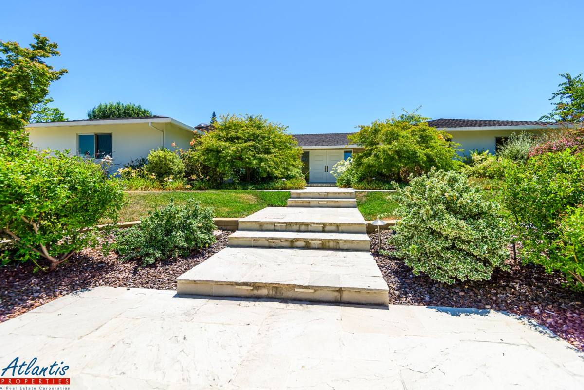 House for rent at 20656 Woodward Court, Saratoga, CA 95070