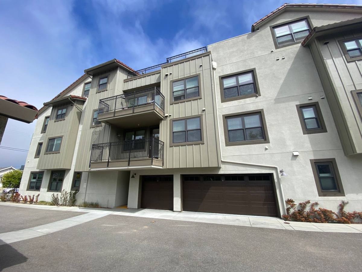 Apartment for rent at 716 Darwin St, Santa Cruz, CA 95062