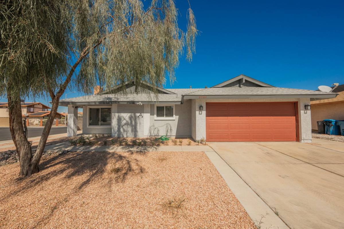 House for rent at 6284 Pinewood Ave, Las Vegas, NV 89103