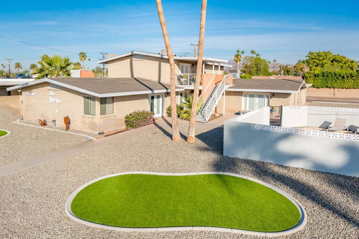 Apartment for rent at 3702, 3710, 3718 E Glenrosa Ave, Phoenix, AZ 85018
