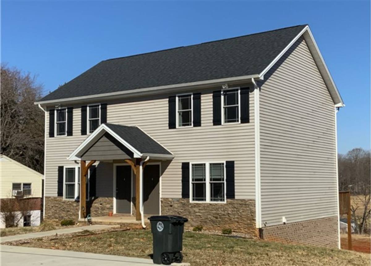 Apartment for rent at 1202 Wood Rd, Lynchburg, VA 24502