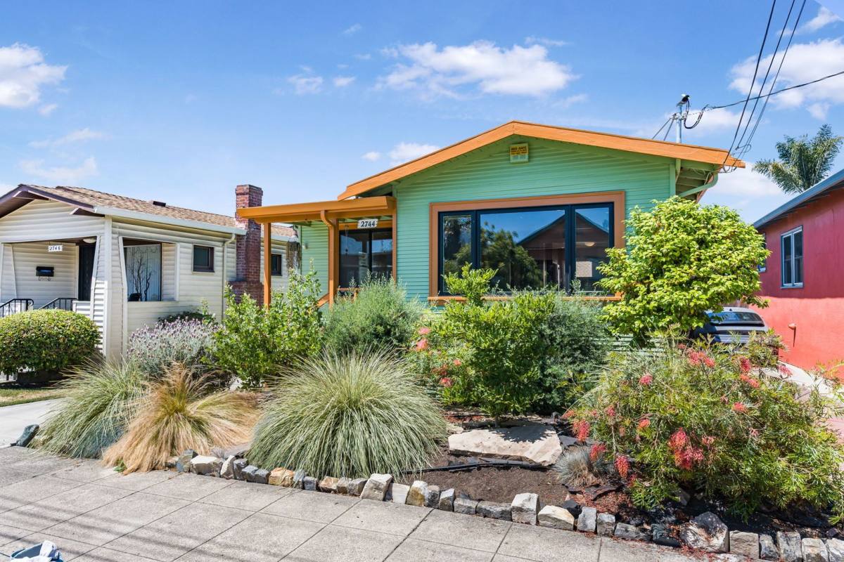 Apartment for rent at 2744 Matthews St, Berkeley, CA 94702