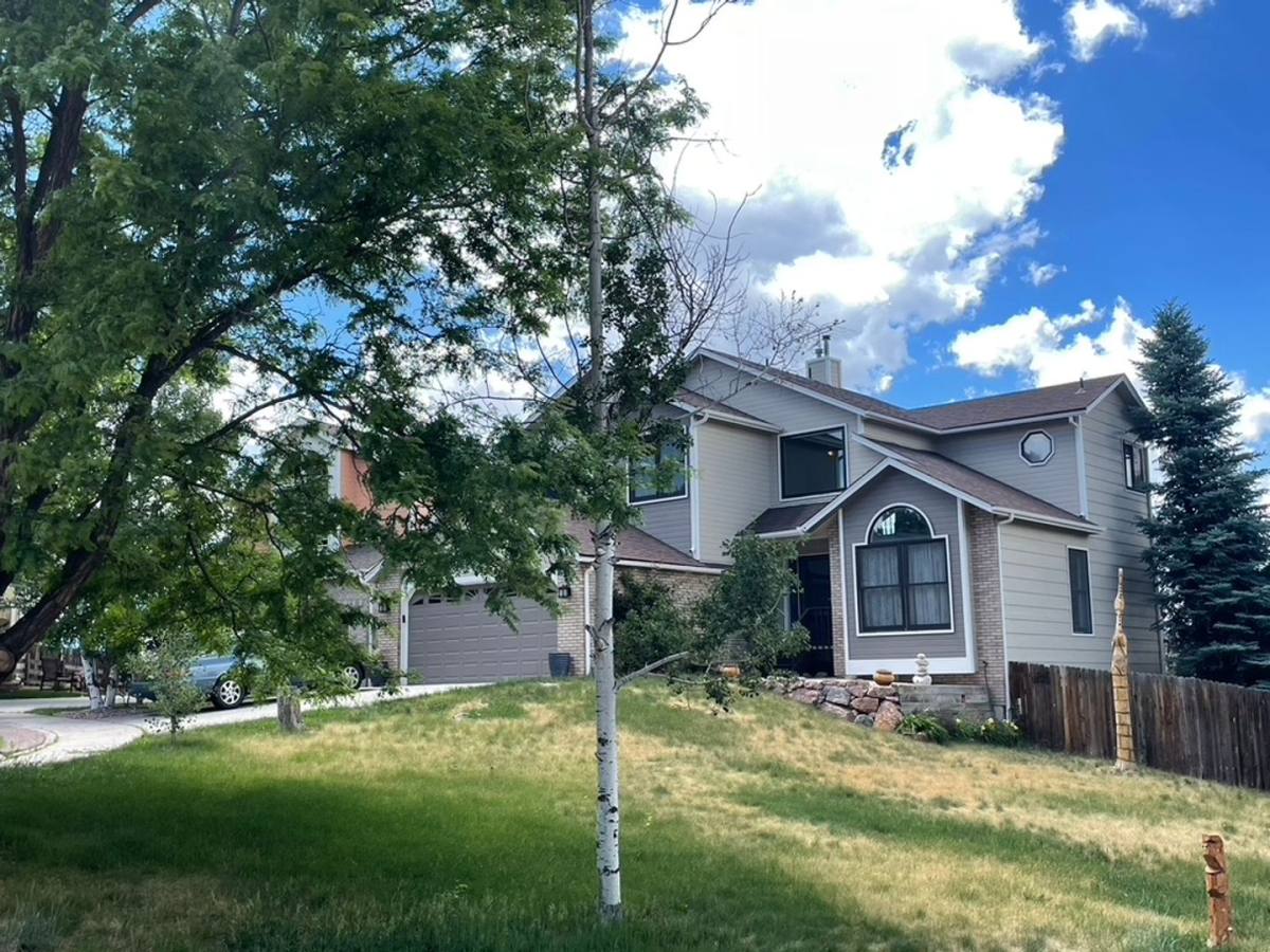 House for rent at 6380 Shirecliff Dr, Colorado Springs, CO 80918
